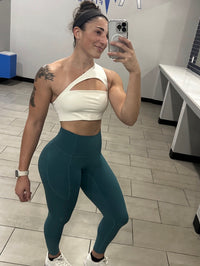 Nora H.